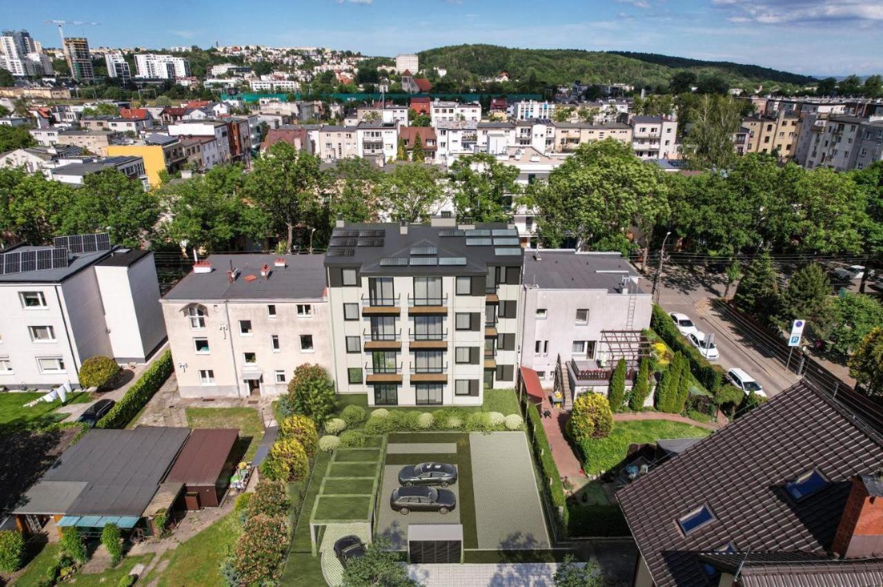 4 Stars, New Luxury Butterfly & Bike Apartments, Gdynia Orlowo, 15 Wyposazonych Mieszkan, Z Sypialnia, Winda I Platnym Parkingiem, Wysoki Standard Summerwinter, Blisko Molo Orlowo, Drog Rowerowych, Stadniny I Golf Park Экстерьер фото